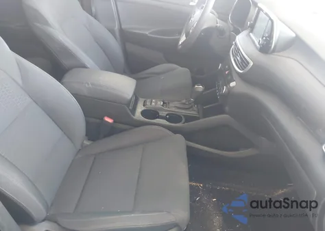2019 Hyundai Tucson Sel z USA, uszkodzony, nr VIN KM8J33AL4KU875529
